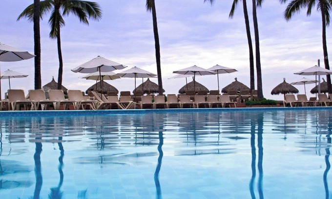 Las Glorias Complejo | Sheraton Buganvilias Resort & Convention Center