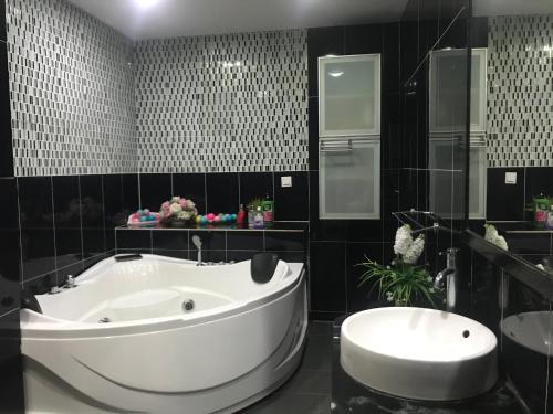 Pasir Gudang Casa | Sherry Luxury Homestay