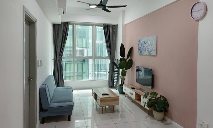 Kampung Sembulan Baru Apartamento | Shibuya at Sutera Avenue by Rasa Sayang