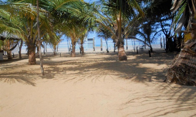 Pottuvil Division 2 Complejo | Shim Beach Resort