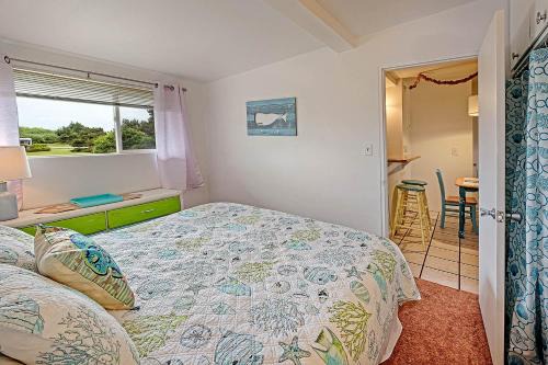 Ocean Shores Casa | Shine On Condo
