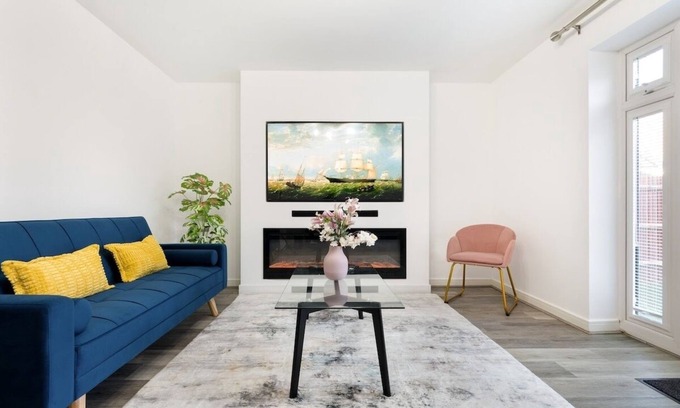 Shinfield Casa | Shinfield Studio Luxury Stay - 2 Parking - 20% Off