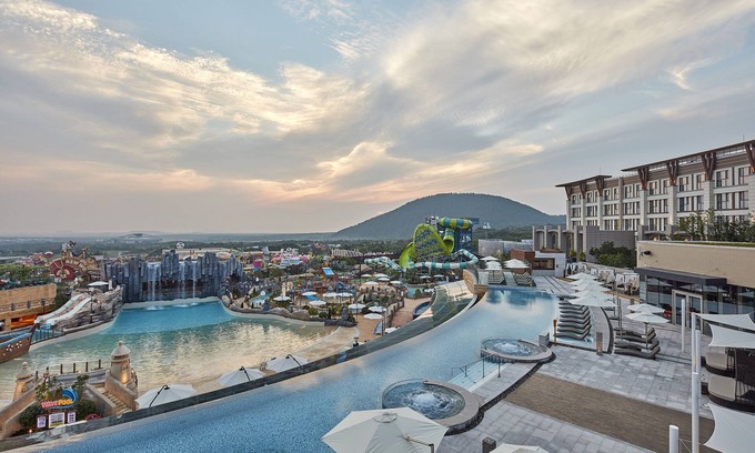Andeok Hotel | Shinhwa Jeju Shinhwa World Hotel & Resorts