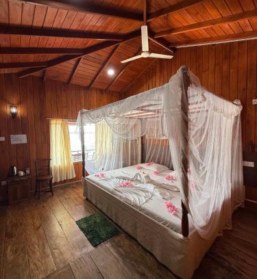 Ambalangoda Complejo | Shiny Lakeside Resort