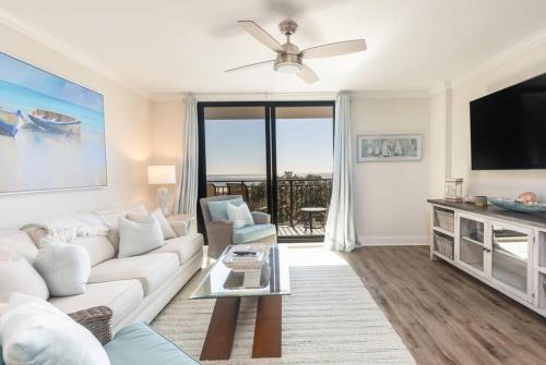Isle of Palms Apartamento | Shipwatch 418 - Luxury Oceanfront Penthouse in Isle of Palms