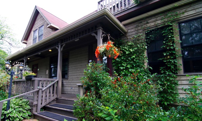 Queens Square Cama Y Desayuno | Shipwright Inn