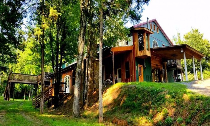 Stanardsville Apartamento | Shire Suite at White Lotus Eco Spa Retreat