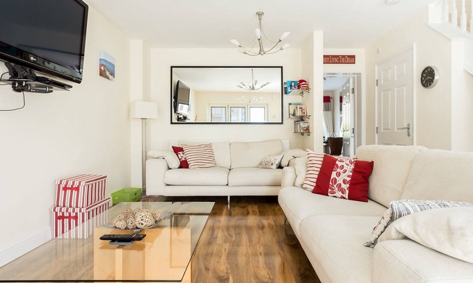 Hamworthy Casa | Shore Thing