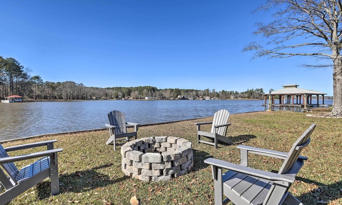 Shelby Casa | Shoreline Home w/ Boat Dock & Fire Pit in Shelby!