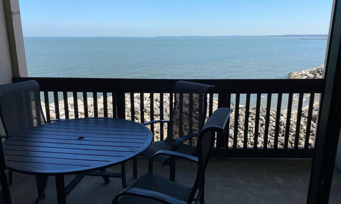 Port Clinton Apartamento | ** NUEVA LISTA ** Shores # 33: 1 BR duerme 4