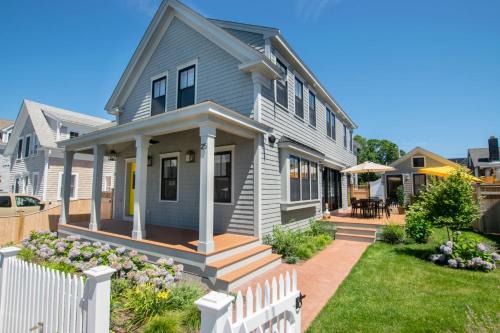Provincetown Casa | Short walk to Provincetown shopping