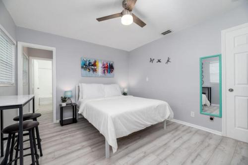 Wilton Manors Apartamento | Short Walk to Wilton Drive Apt5