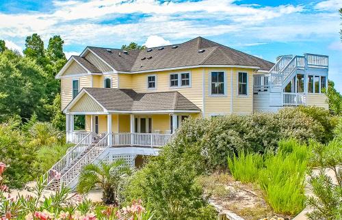 Sea Scape Casa | Show Boat