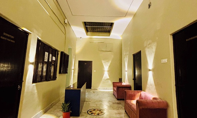 Varanasi Hotel | Shree Balaji Comfort