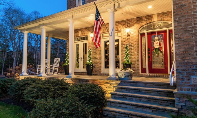 Berlin Casa | Side by Side homes, 7 bedrooms, +Den, 5 full bath, sleeps 18, Assateague: 1.5Mi.