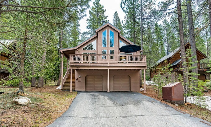 Truckee Casa | Sierra Haven by Tahoe Mountain Properties