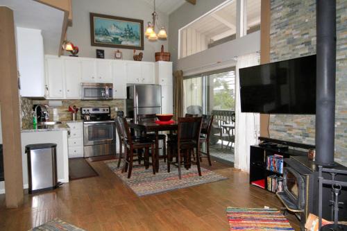 Mammoth Lakes Casa | Sierra Park Villas #03
