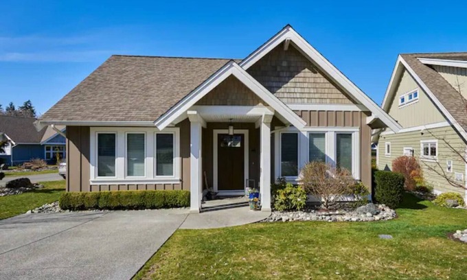 Regional District of Nanaimo Casa | Siesta by the Sea - Sleeps 6