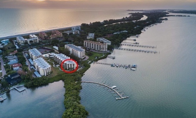 Siesta Key Condominio | Siesta Key luxury condo at Turtle Beach - monthly rental.no short term stays.