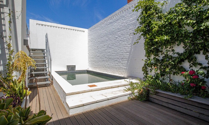 Bo'Kaap Casa | Signal Hill 1 by CTHA