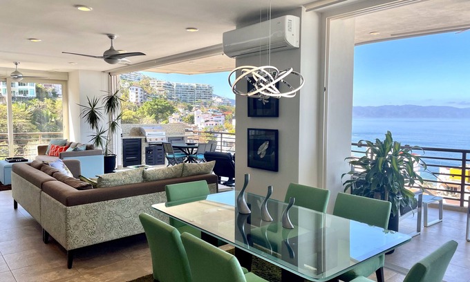 Amapas Condominio | Signature 406 Private Dipping Pool, Sunset Views : Special 1-7 Sept 179/night.