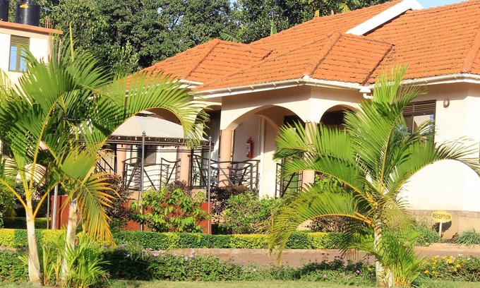 Jinja Hotel | Signature Hotel Apartments