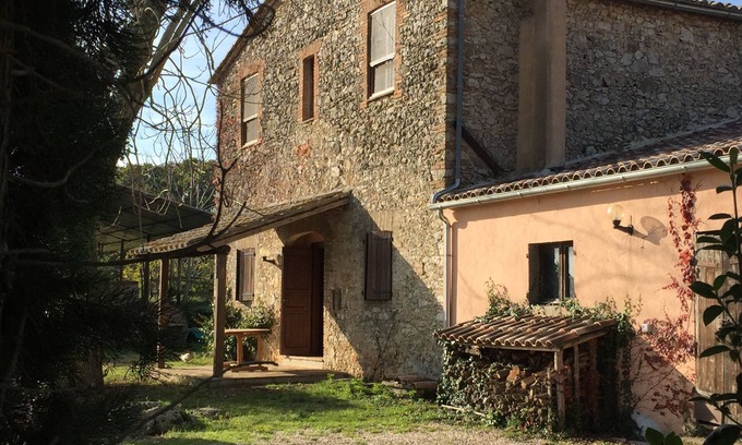 Amelia Apartamento | Silencio y relajación para familias y parejas en el campo de Umbría.