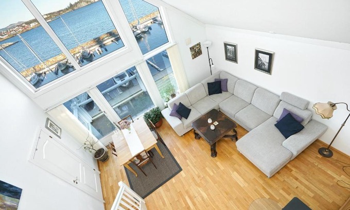 Stavanger Apartamento | Silent Seaview Luxury Apartment Grasholmen