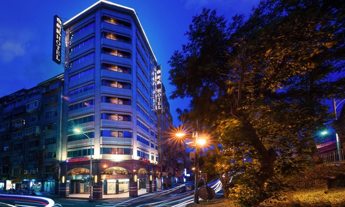 Zhongshan Hotel | Silken Hotel