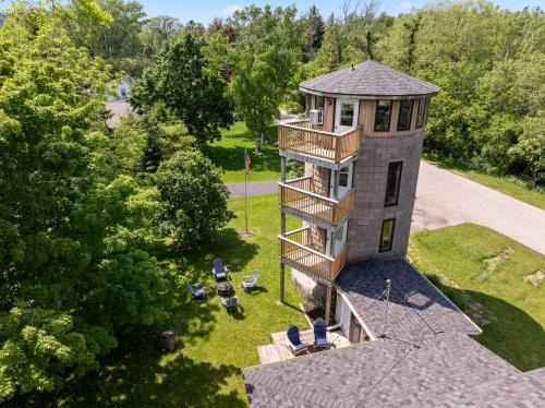 Fish Creek Casa | Silo Guest House by Simple Life Rentals