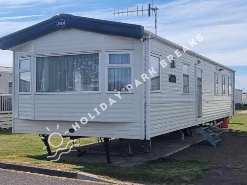 Selsey Casa | Silver 3 Bedroom on West Sands, Seal Bay Resort