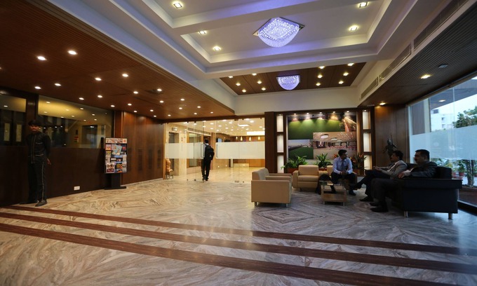 Ahmedabad Hotel | Silver Cloud Hotel & Banquets Ahmedabad