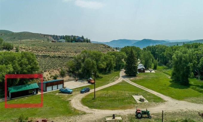 Parshall Cabina | Silver Horn Ranch on the Colorado River