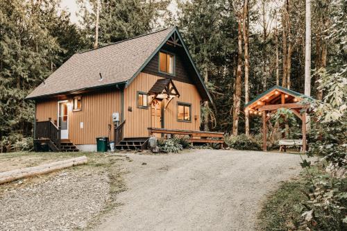 Maple Falls Casa | Silver Lake Cabin #67 - Hot Tub - Pets Ok - Wi-Fi