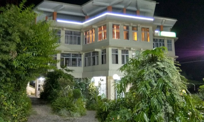 Palampur Hotel | Silver Oaks Palampur