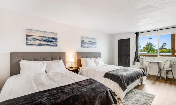 Westport Casa | Silver Sands - Room 17