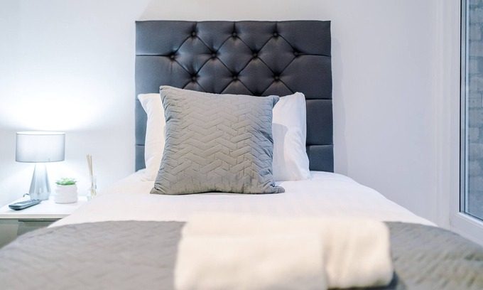 Bury Apartamento | Silver Sreet | Single Apartments