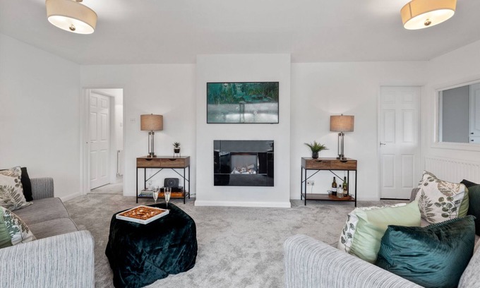 Newbold Coleorton Casa | Silver Stag Properties, Luxurious 3 BR Bungalow