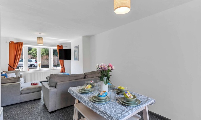 Ashby-de-la-Zouch Casa | Silver Stag Properties, 4 BR in Ashby de la Zouch