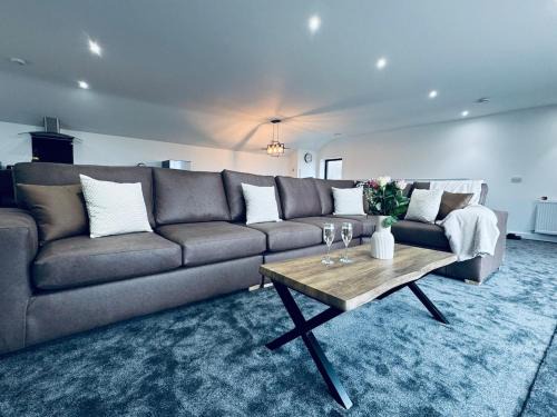 Frizington Casa | Silverbirch Cottage - 3 Bedrooms - Sleeps 6