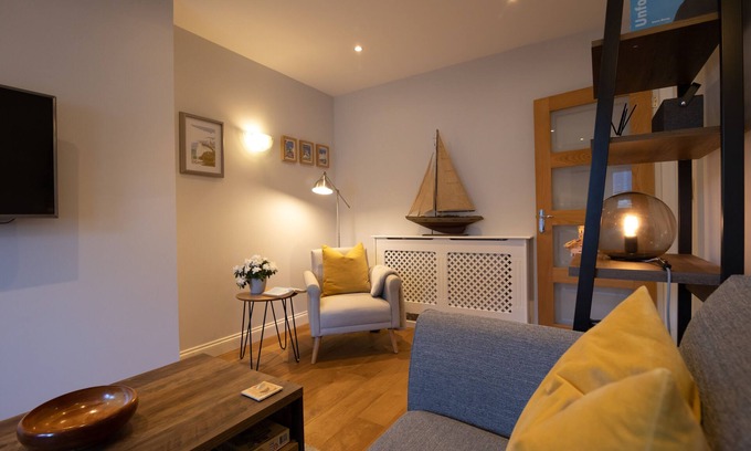 Meads Casa | Silverdale Mews