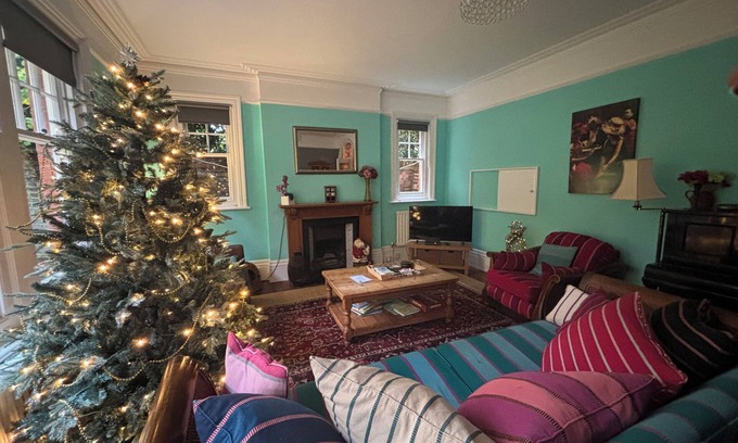 Eastbourne Seafront Apartamento | Fabuloso apartamento y espacioso con jardín