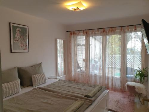 Balatonalmadi Apartamento | Simay Apartman