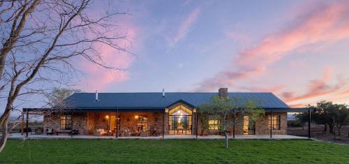 Cederberg Cabina | Simbavati Cederberg Ridge
