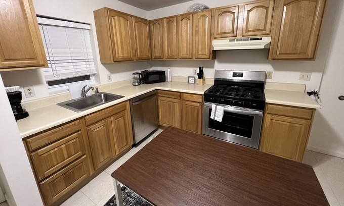 Montclair Apartamento | Simple and Comfortable stay 2-L