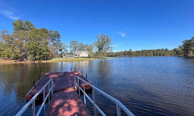 Saluda Casa | Simple Blessings | A View in Every Room | Sleeps 6