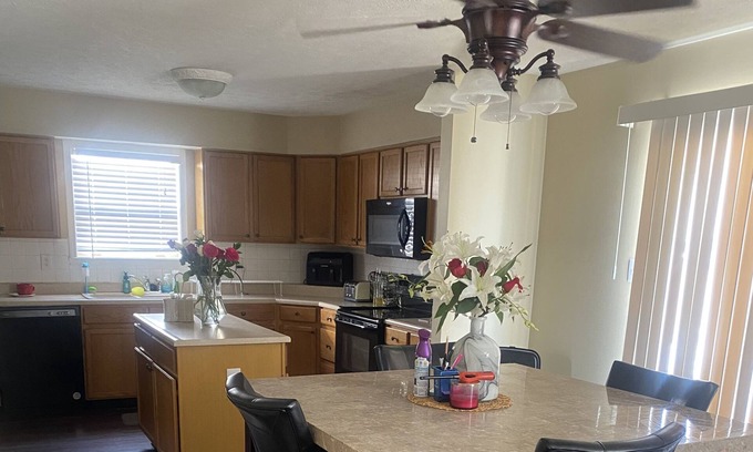 Fishers Casa | Simple Home in Fishers! Close to main highway, shopping and restaurants!