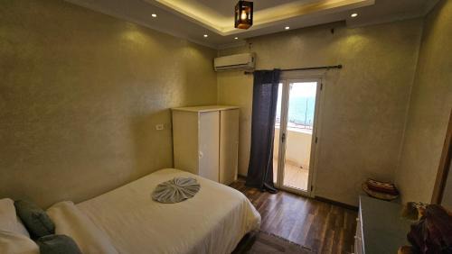 Bab Sharqi Apartamento | Simple sea view apartment - families only