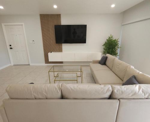 Bahamas Terrace Apartamento | Simple Serenity