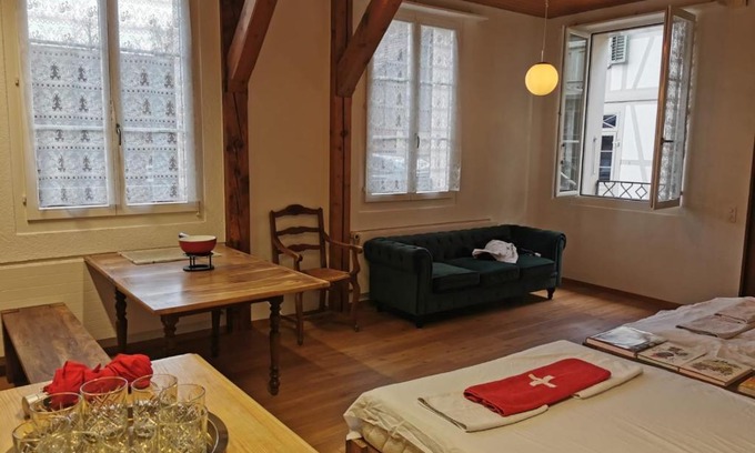 Burgdorf Apartamento | Simple Studio 36m2 in the Center of Burgdorf private Parking SMALL BATHROOM